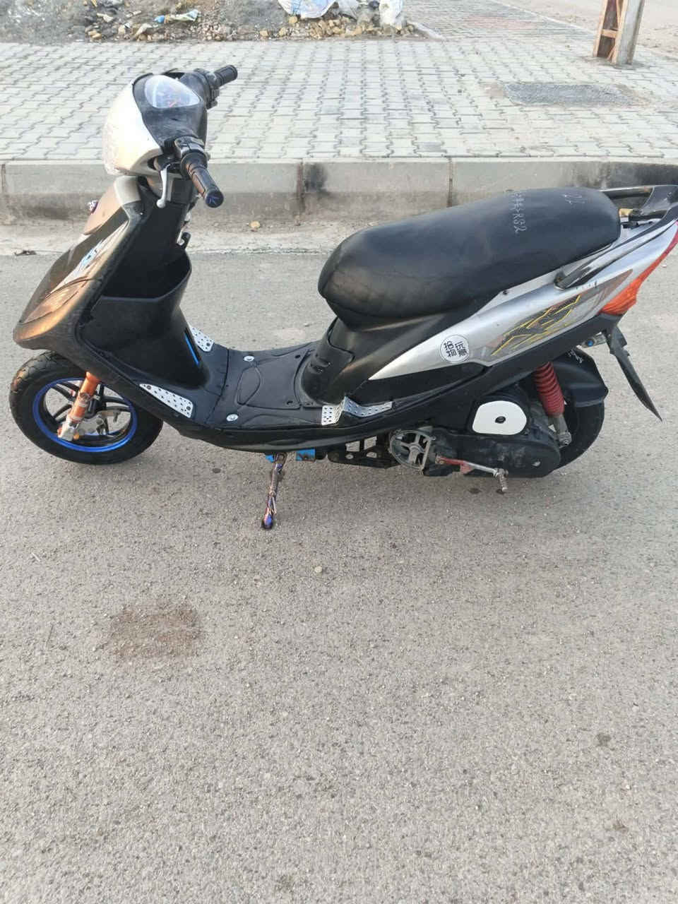 ماكس البيع مزود بيها صلنصه بوشه 55سلف رياضي دبلات رياضي   الكفرات بلاديت مختم  بس  نص ونص


**إذا كنت صاحب هذا الإعلان وتريد حذفه لأي سبب، رجاءا أرسل رسالة إلى الدعم الفني**