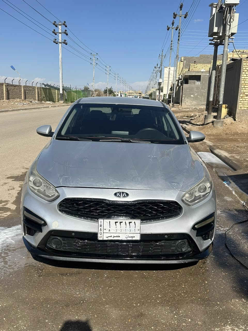 يا الله أللهم صل على محمد وآل محمد فورتي موديل 19 رقم ميسان السونار وصور الحادث كدامكم والسياره حلوه بشكل السعر 116 وبيهه مجال كلش بسيط مكاني ميسان نهاوند ***********
