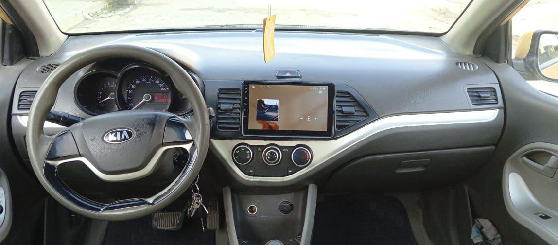 بيكانتو  2015
رقم بغداد 
كير اوتوماتيك 
مكينة 1400 
4 سلندر 
لون اصفر 
شاشة 
تخم تاير جاهزة تبريد كير مكينة حدادية 1\1
السعر 70 بيهة مجال قليل 
***********
