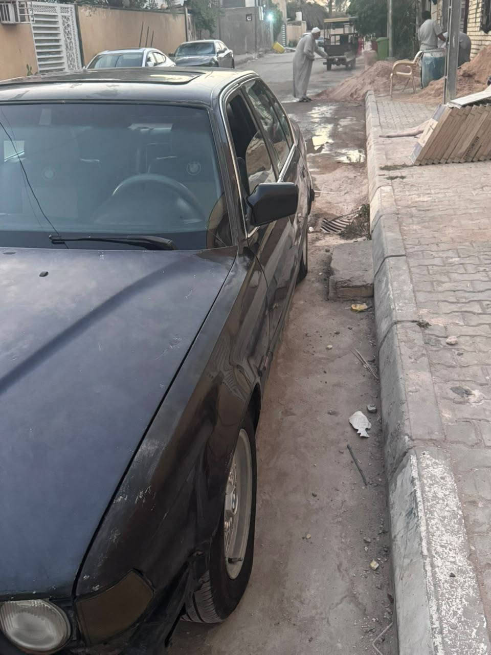 سلام عليكم ......سيارة BMW استيراد خاص للبيع فقط موديل 1994 الحجم 730 ...رقم السيارة انبار باسمي تحويل مباشر السعر 50وبي مجال للشراي  
للاستفسار ع هذا الرقم ***********
مكان السيارة كربلاء -طويريج
