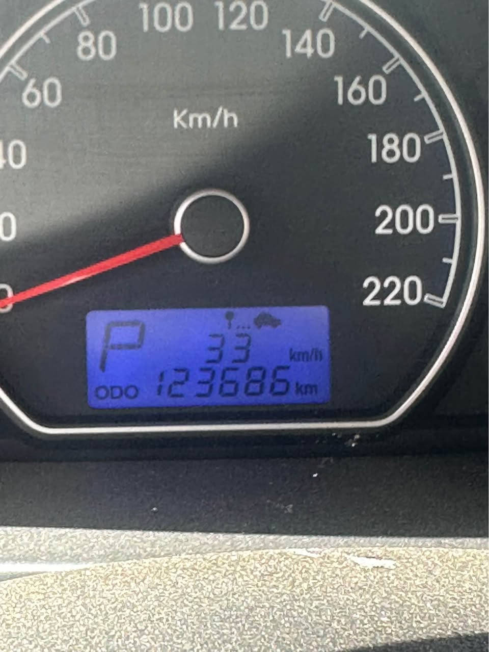 ئافانتی ٢٠٠٩بۆفرۆشتن بڕاوەە یان گۆڕینەوە 
***********
سەیارەکە بێ کۆدە پلێتوو شتئ پێوەیە بێ کێشە کۆد ئەبێ 
سەریارەکە بێمەسرفە خۆم هەمو مەسرفێکم کروە
گێڕو مەکینەی بەشەر تەزار ڕۆنی گۆڕاوە 
سلانسەی هەزازی بۆ بەسراوە
شاشە ئایپاد تەبریت لەتەک سوچا ئیشەکات
123 هەزار رۆشتوە هەر سفرە 
برێکی دوای بۆ بەسراوە 
46گەلاو مەعەمەلەیەکئ کەم كيفري, ديالى
