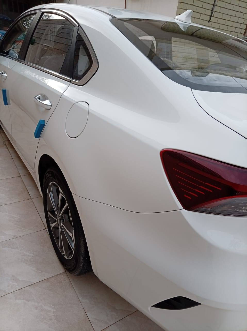 السلام عليكم
للبيع: Kia K3
📌 الموديل: 2022
📌 ماشية: 35,000 كم
📌 اللون: أبيض
📌 رقم السليمانية
📌 الموقع: ديالى – المقدادية
المواصفات:
أوتو هولد
هاند بريك دگمة
مراي شفط
ستيرن كهربائي
سلايد روف
كشنات جلد 
شاشة 
محرك 1500 تنفس طبيعي (دبل نوزل) الخ ....
ملاحظة:
يوجد شخط خفيف بأسفل الباب الخلفي جهة السائق.
💰 السعر: 138 قابل للتفاوض بالمعقول
📞 للاستفسار: ***********
