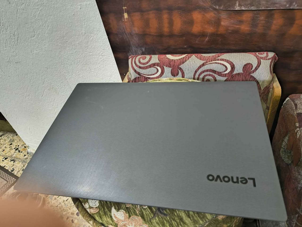 لابتوب لينوفو 
معالج كور 3 جيل الثامن
هارد 256 ssd
رام 4 كيكا  ddr4 سريعة جداً 
كارت شاشة داخلي 2 كيكا 
شاشة حجم 15.6 انج
بطارية ممتازة اكثر من ساعتين 
لابتوب سلم نحيف 
نسبة النظافة 99%
 كيبورد عربي أصلي
السعر 220 الف بغداد, العراق


**إذا كنت صاحب هذا الإعلان وتريد حذفه لأي سبب، رجاءا أرسل رسالة إلى الدعم الفني**