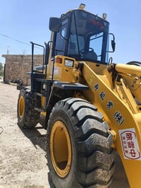 شفل كوماتسو جديد حجم 200 كفاله عامه دخول جديد للبيع07838760182
