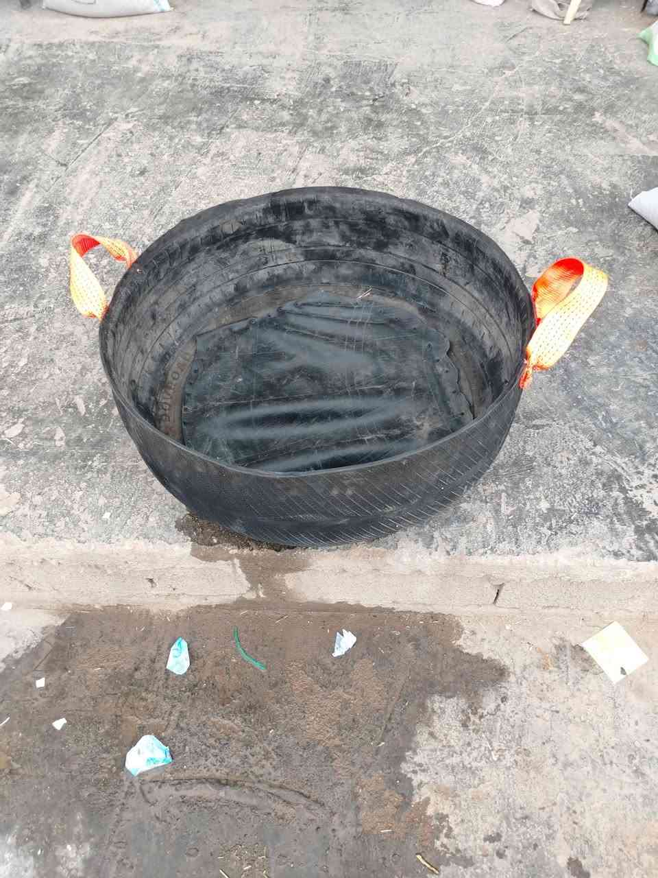 سلام عليكم يوجد معالف غنام البيع ***********
