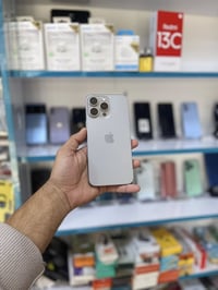 آيفون ١٥ برو ماكس • ٢٥٦ • بطارية ٩٦