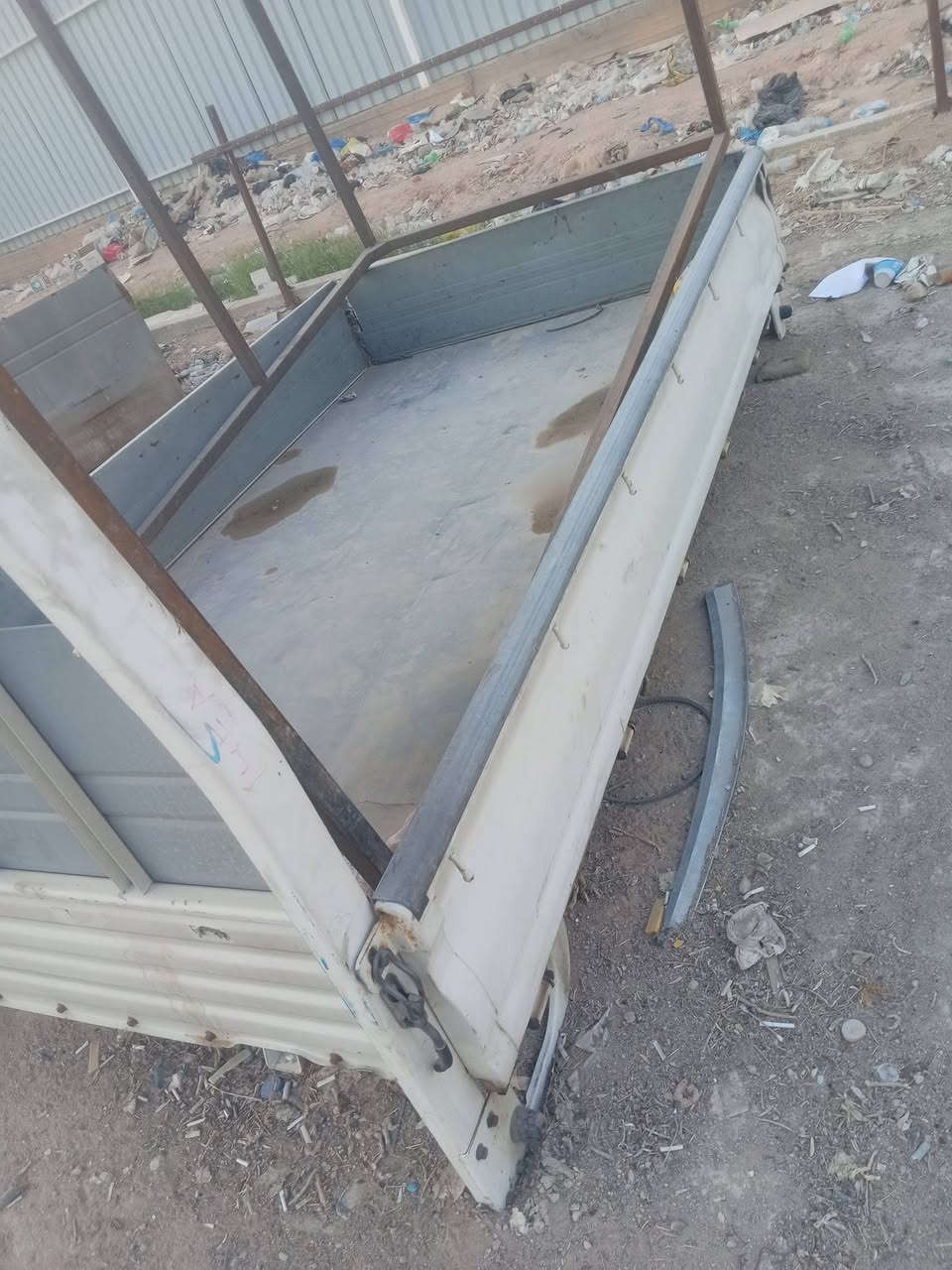 بدي عرموشة جديد للبيع مال حاوية طشت بلادي للنثية والبومة مكاني نجف ***********
