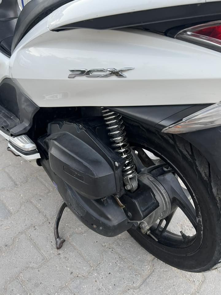 السلام عليكم bcx جيل اول ياباني Jf مال رنبة وصل موجود  محرك
 150 حرف A

مكينه برغي ممفتوح بيها شلعه معدل خير من الله 

تخم تاير البلادي مالها  كل نقص مابيها 

حساس ازدحام استان كلهن شغالات 

السعر. مليون و 500

  ***********  
مدينه الصدر
