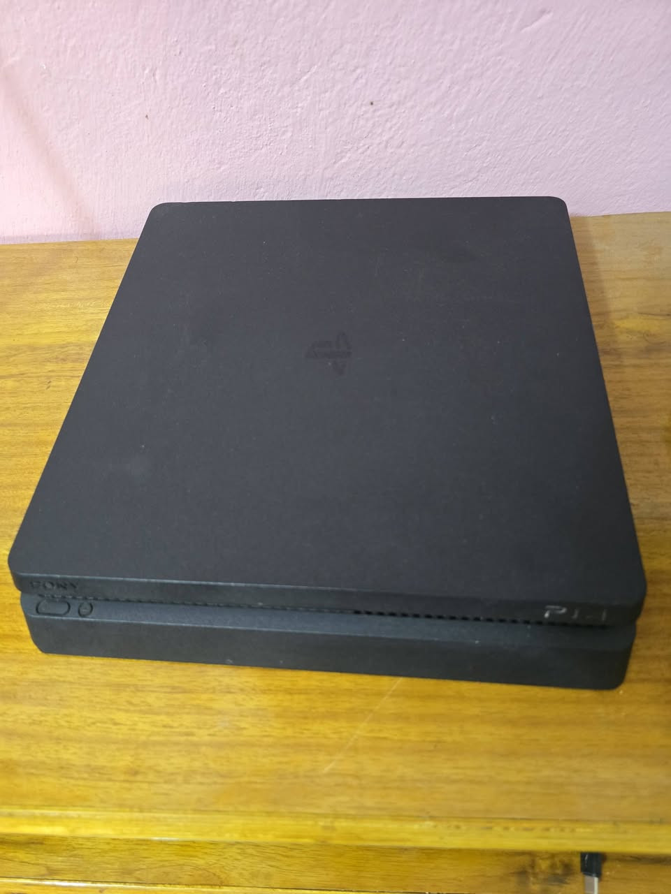 🎮 للبيع PlayStation 4 Slim بحالة ممتازة 🎮
🔹 الجهاز: PS4 Slim 🔹 الحالة: ممتازة والجهاز غير مفتوح نهائياً 🔹 يدة تحكم أصلية واحدة 🔹 ويا الجهاز UPS (يو بي إس) 🔹 الجهاز شغال بدون مشاكل وجاهز للفحص والتجربة
📍 الموقع: ديالى - بعقوبة 🚚 ماكو توصيل، الاستلام يد بيد فقط 💰 السعر: (230)
للاستفسار أو المعاينة راسلني على الخاص.
ملاحظة: الجهاز مع اليدة الأصلية والـ UPS كما موضح بالصور.


**إذا كنت صاحب هذا الإعلان وتريد حذفه لأي سبب، رجاءا أرسل رسالة إلى الدعم الفني**