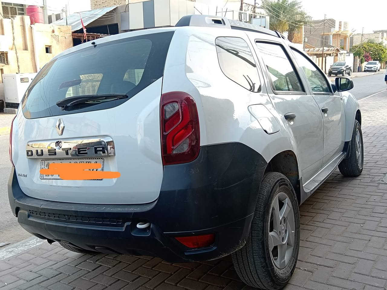 السلام عليكم
رينو داستر 2018 للبيع 
سنويه جديده باسمي
تخم تاير جديد
حدادية جديده
سياره جديده مال جناي 
بيها حالوب كلشش قليل 
سعرها 85وبيها مجال المكان ديوانيه 
***********
