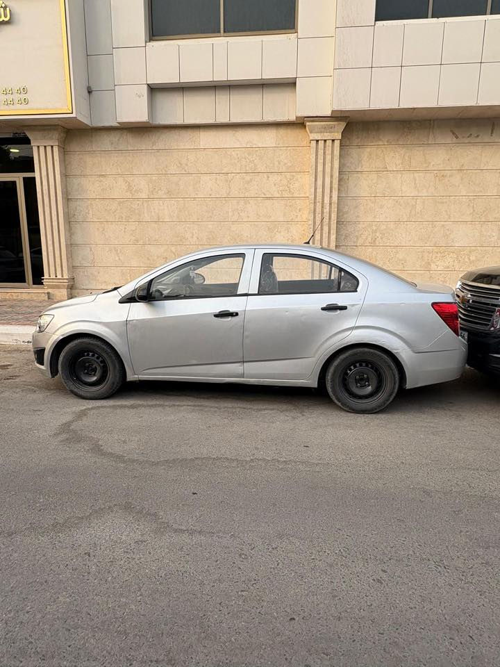 سلام عليكم شفر ليت سونك مديل 2012 السياره جاهزه ما بيه اي انقص او اي مشكله تخم تاير جديد حداديه جديده مكينه 1800 قبل شهر مشدوده السياره بيه قطعتين صبغ والباقي كفاله من نحايه مكينه وبدي سنويه لل 28 السعر 72 وقابل لل تفاوض ***********
