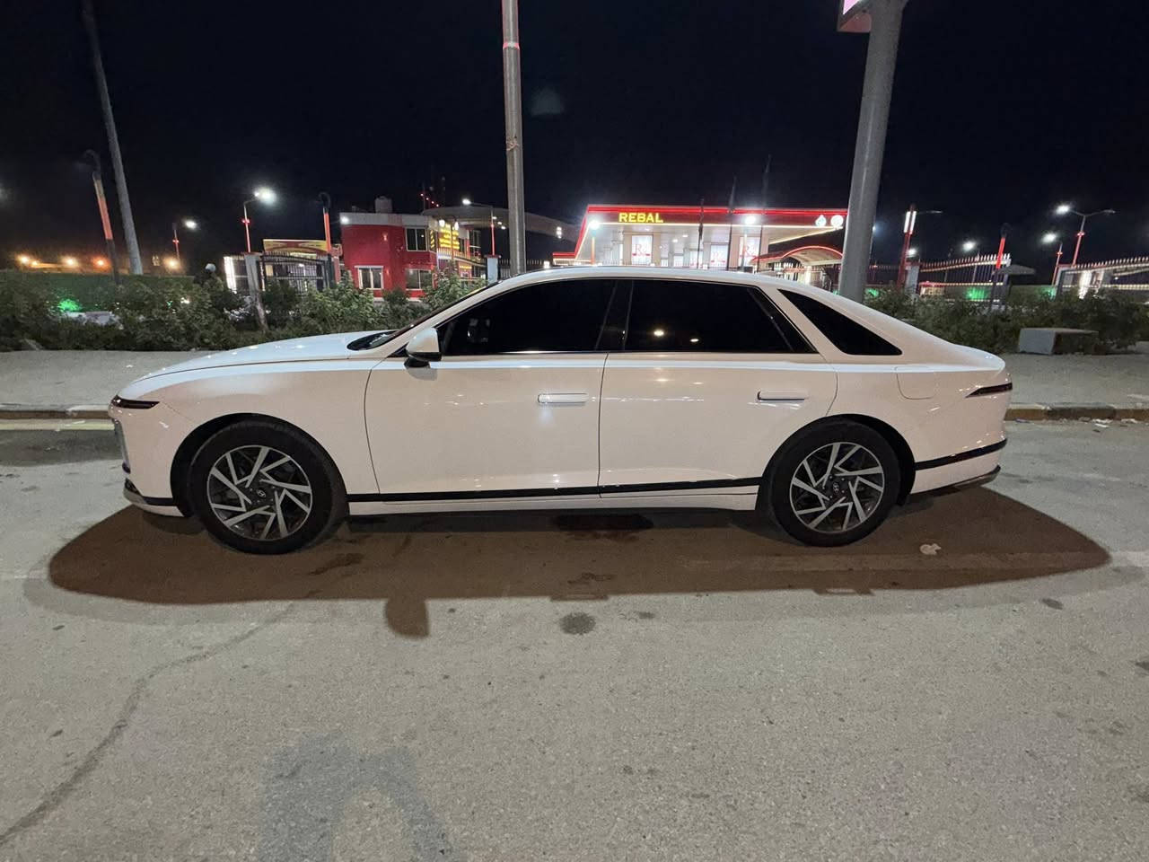 سلام عليكم ازيرا ٢٠٢٣ ترقميم جديد بسمي قادسيه ٤ رقام مكفوله فقط بارد بسيط وتكحيل مكانها ديوانيه وبسمي مداور ثاني يوم سعر مناسب ٢٣٢
***********
