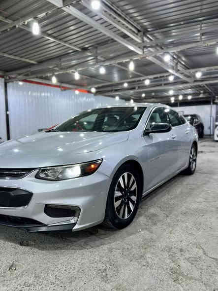 السلام عليكم
لبيع ماليبو 2018 
السعر : 98 وبيه مجال بسيط
رقمه بغداد شرط تحويل 
سياره جاهزه و حلوه 
موصفات فول بس بدون فتحه 
بصمه
رادار امامي
رادار خلفي
رادار جانبي
تحديد مسار
تدفه كشنات
ويل كب كروم
تبريد فول 
ثلاث وضعيات قياده
تحديد مسار 
نقاط عمياء
كامره دواره
اوتو هولد
صندوق ذكي
فول تحكم ستيرن 
محرك 1600💪🏽💪🏽💪🏽
حادثه من أمريكه بارد و بالعراق جاملغ و2 باب مال شركه وكاله  
بغداد / حريه 
للاستفسار:***********
اني مكلف بالنشر 📍📍📍
