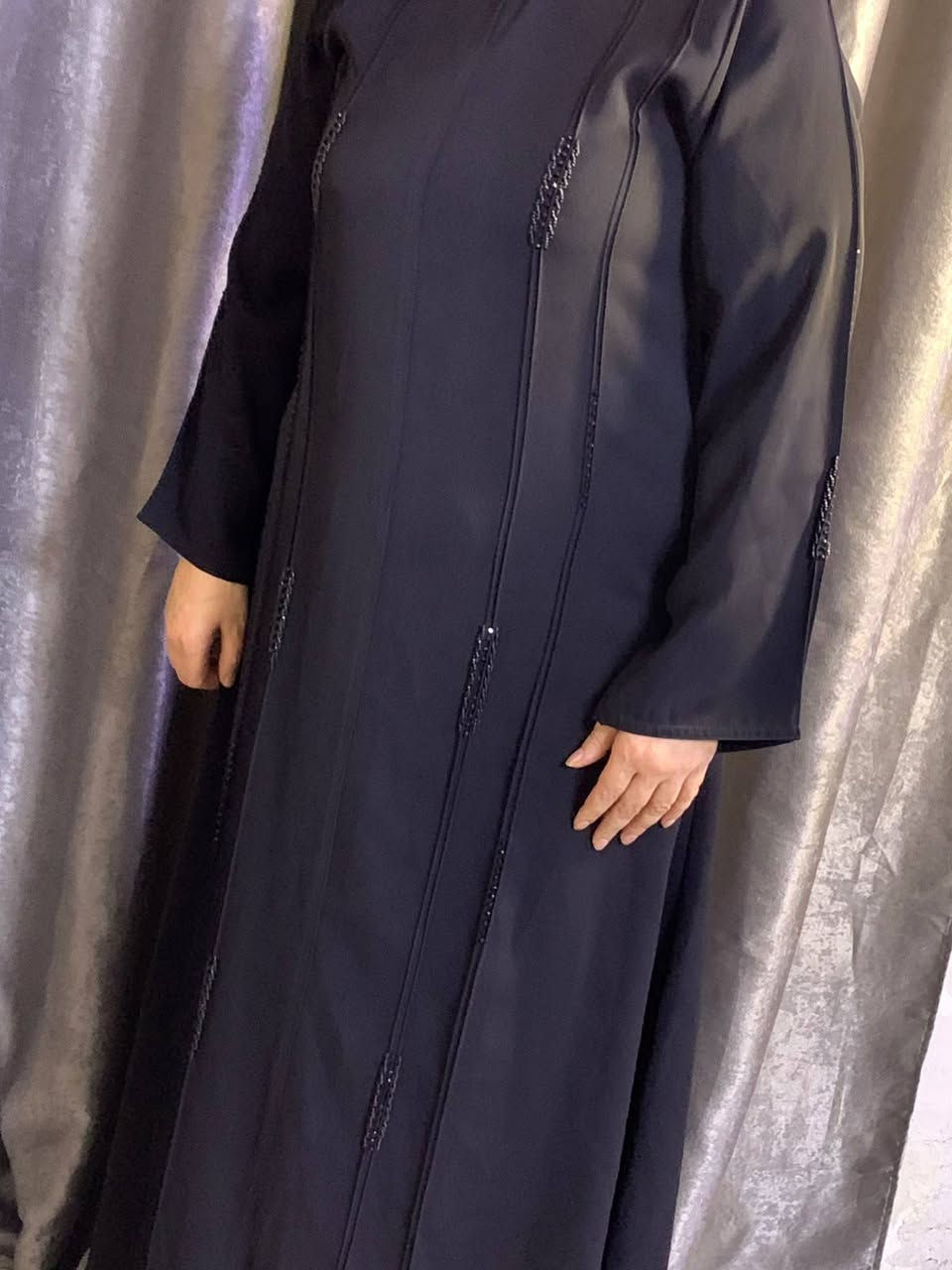عندي عبايات وشلحات نسائية وملابس أطفال إلي يحب يراسلني


**إذا كنت صاحب هذا الإعلان وتريد حذفه لأي سبب، رجاءا أرسل رسالة إلى الدعم الفني**