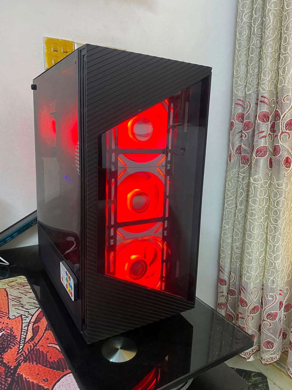 تجميعة العاب تشغل اداء قوي بكل الالعاب 
مواصفات 

حاسبتي 
gtx 1070 8 g
I5 9400f
ram 16 ddr4 2400
ssd 230g
ssd 512
m.2 1tb
mb b365 msi pro
psu 600w
case 4 fan argb hub 
cooler gas deepcool

واتساب : *********** بغداد, العراق
