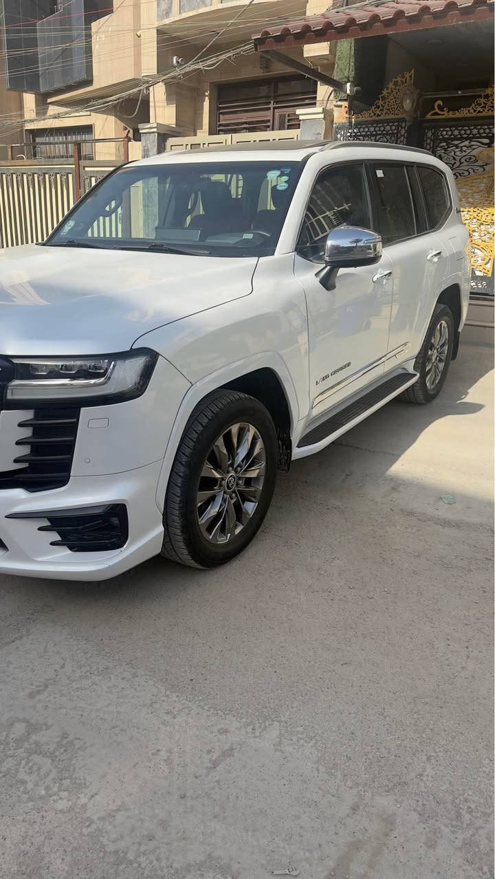 سلام عليكم…
لاندكروز VXR ساز
موديل 2022
ماشيه 52000 كيلو متر
السعر 70000
مكاني بغداد حي البنوك
هاتف *********** بغداد, العراق
