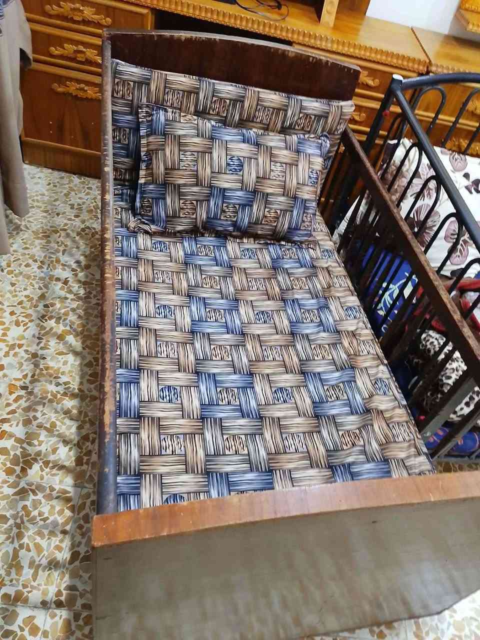 للبيع شراي اتصل عل رقم ***********
