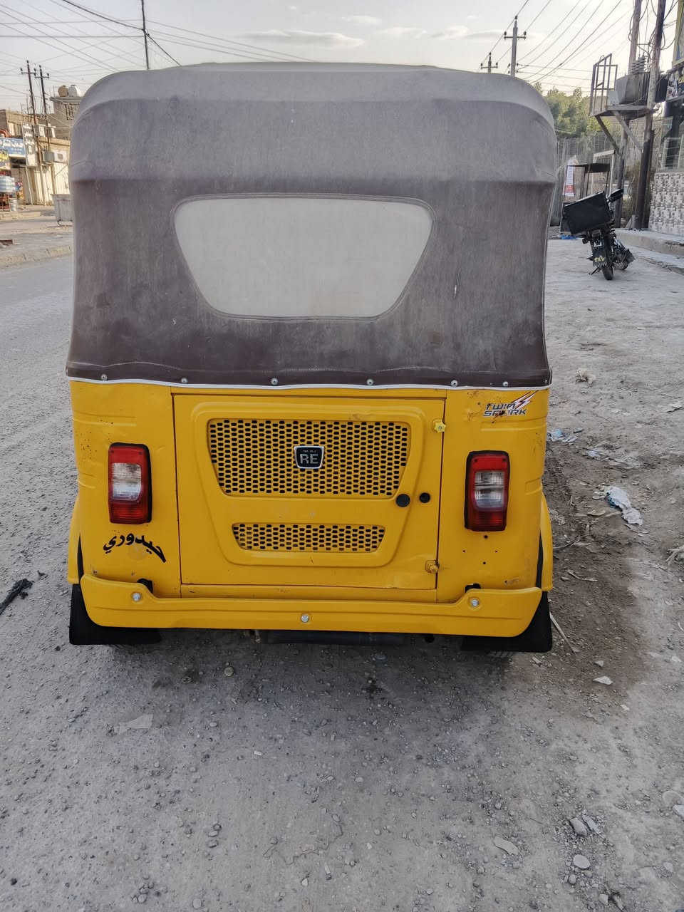 سلام عليكم تكتك للبيع 2021 شهر 10الاتصال علرقم ***********اخوان ممتواجد علفيس
