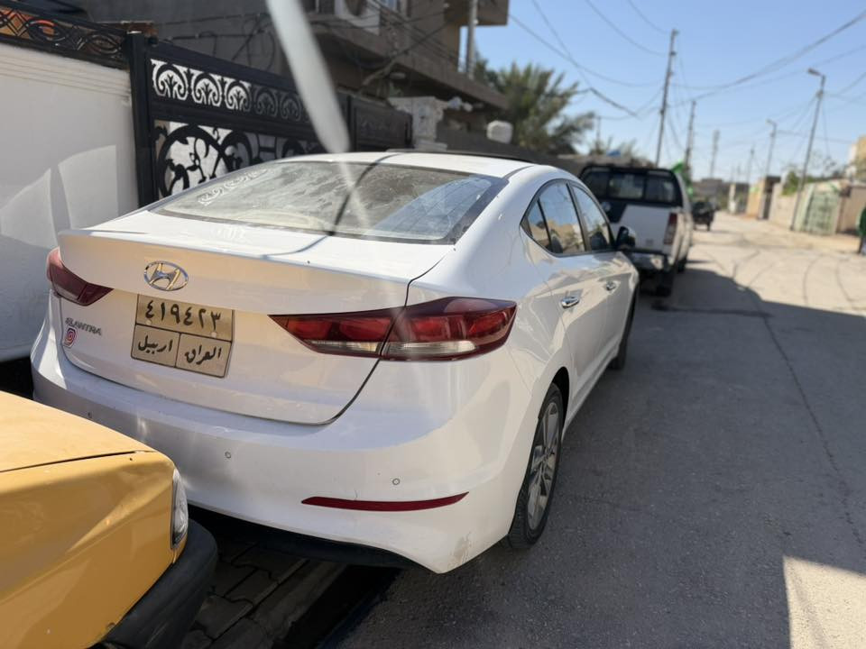 السلام عليكم 
النترا ٢٠١٨
خليجي 

السياره سوبر فول 
كير مكينه حداديه كله مكفول تخم تاير تبريد كله جاهزه 
مكفوله بس كارت بالبنيد والدوسه فقط السونار مرفق مع الصور 
والشراب بيه خير ويدلل 
لاستفسار اتصل ع رقم ***********
