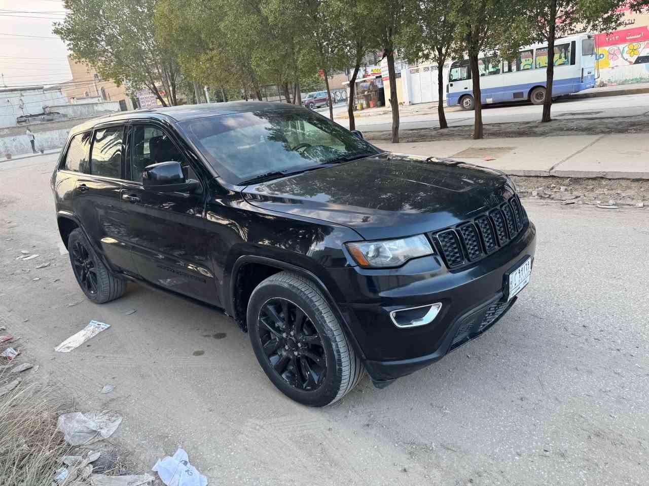 جيب 2018 بلاك توب 
ضرر مفتوحه جاملغات وشاديهن نفسهن 
بدون صبغ وبدون اريرباك بدون تبديل 
ماشيه ١٠٥ الف 
مكاني بابل 
مواصفات بدون فتحه 
***********
*********** حلة, بابل
