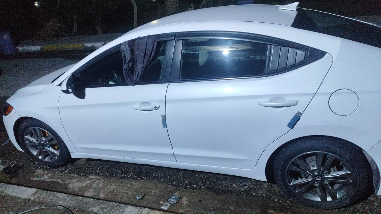 النترا حادث امريكا خلفي بالجنطة وبلعراق تبديل جاملغ وباب العبري وبيها تكشير بلصبغ  مثل ما موضح بالصور السياره مكانها بكربلاء بأسم شركة تريد تحويل تريد وكاله السعر 105
***********
