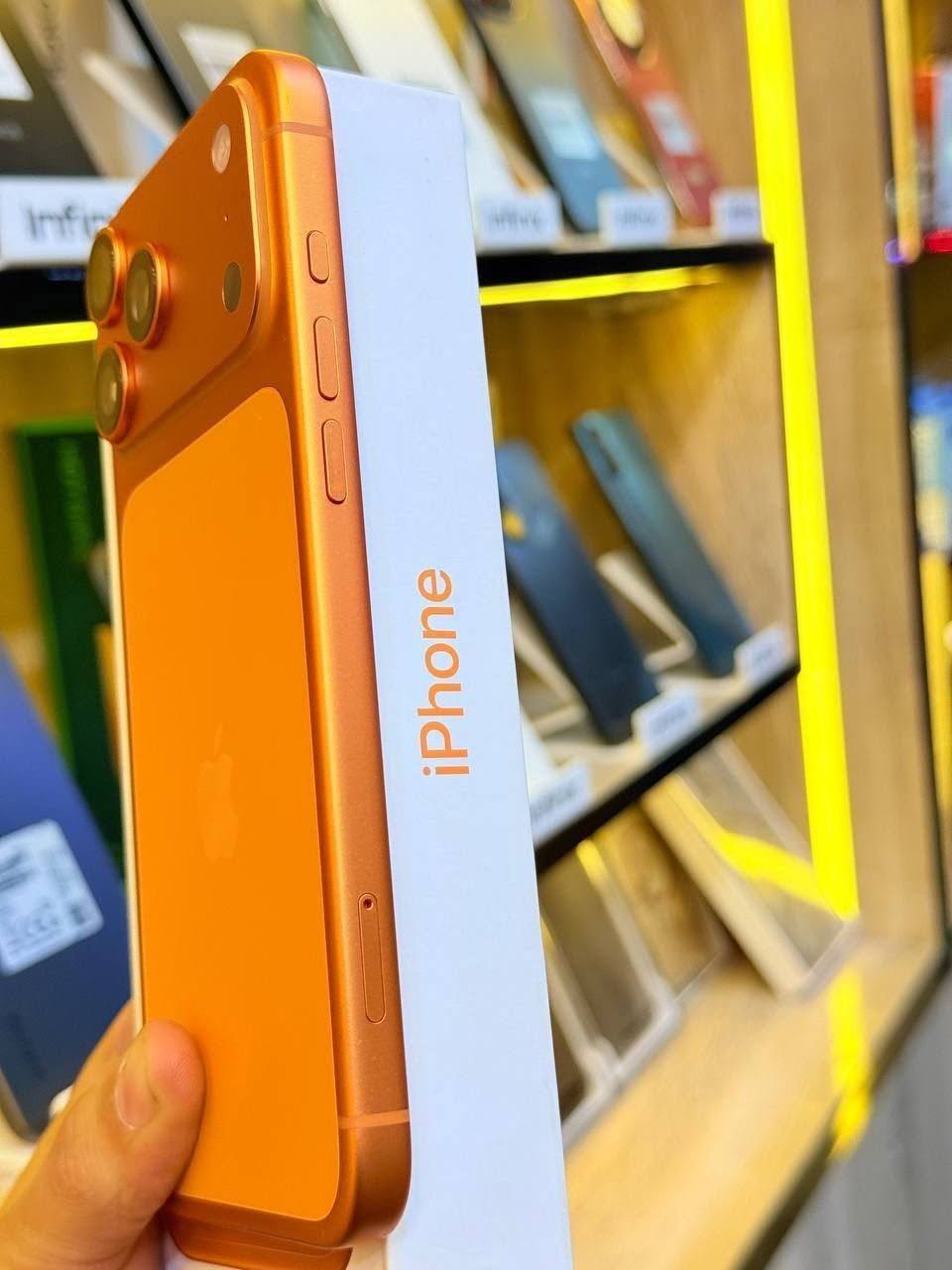 أيفون17  برو ماكس سيمكارت  لون مميز ذاكره 256 بطاريه 100 اعتبره فاتحه بيدك من كارتونه ممبدل بي شي مع ضمان 5 ايام نضافه 100‎%‎ كامل ملحقاته  وتر بروف عل حاسبه كله نورمل مكاني بغداد البياع شارع 13 مركز الريس للموبايل
⭕️متوفر اقصاد / رافدين /رشيد/اهلي العراقي ⭕️
السعر مليون و775  الف 
***********
أيفون17  برو ماكس سيمكارت  لون مميز ذاكره 256 بطاريه 100 اعتبره فاتحه بيدك من كارتونه ممبدل بي شي مع ضمان 5 ايام نضافه 100‎%‎ كامل ملحقاته  وتر بروف عل حاسبه كله نورمل مكاني بغداد البياع شارع 13 مركز الريس للموبايل
