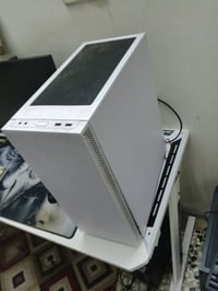 فقط كيس للبيع I5 10400f  GPU 1660 6GB  RAM RGP 16 GB DDR4 3200  باور س...