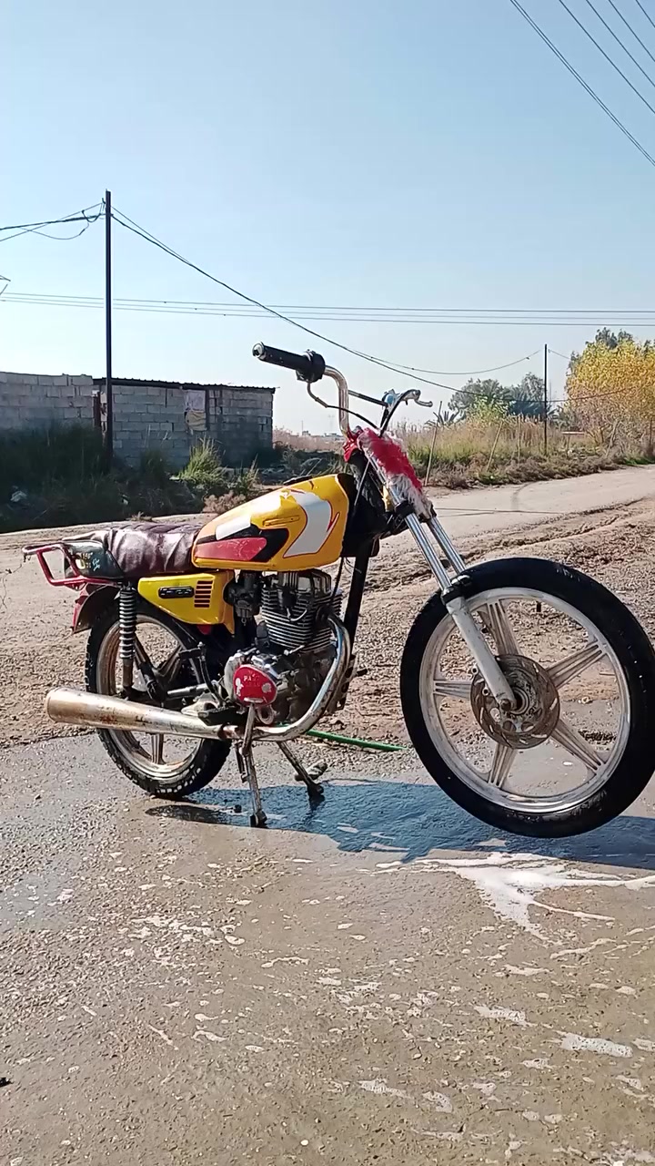 السلام عليكم ورحمه الله وبركاته اخواني دراجه سيفان خمسه كير اوراق كامله بس بيه عطلات قليله رجائ لحد يكسر بل سعر 150


**إذا كنت صاحب هذا الإعلان وتريد حذفه لأي سبب، رجاءا أرسل رسالة إلى الدعم الفني**