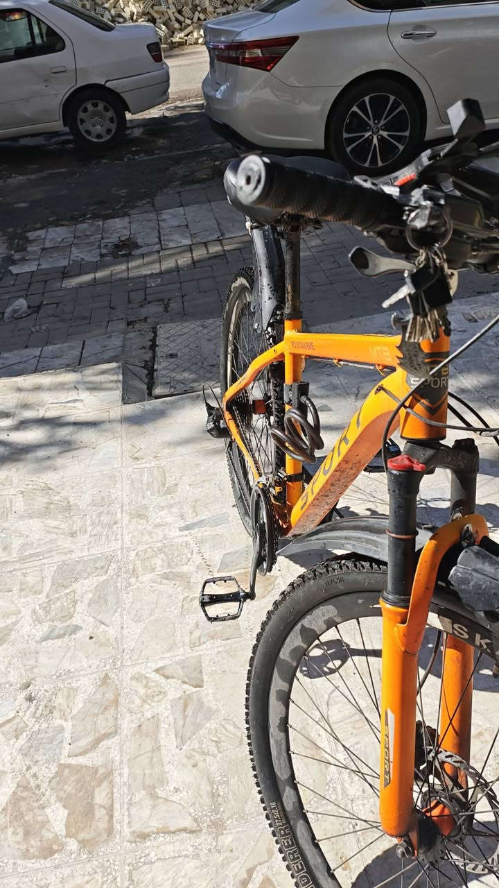 بايسكل للبيع بأعلى سعر 
مقاس 27.5
المعدن المنيوم 
نظافة 80%
متواجد بغداد المنصور حي دراغ
للتواصل ***********
