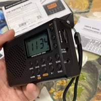 راديو جيبي • ثلاث موجات • بطاريات قلم