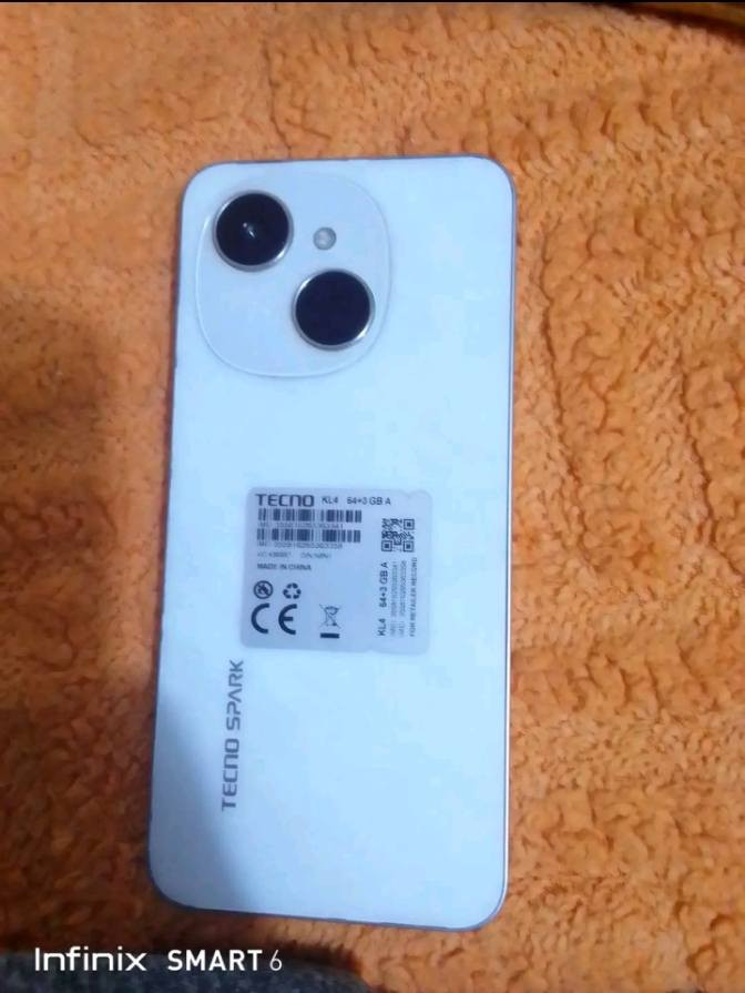 سلام عليكم  مبايل للبيع نضيف ومابيه اي كسر هوه وكفره


**إذا كنت صاحب هذا الإعلان وتريد حذفه لأي سبب، رجاءا أرسل رسالة إلى الدعم الفني**