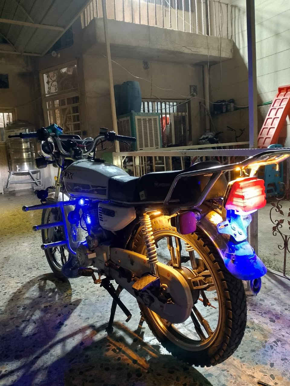 سيفان 5 كير كهرباء اشاير لايتات سلف نشرات mp3 بلوتوث سماعات ثنين اوراق مكينه مكفوله موديل 21 المحموديه 575 جماعه ال500 لا تعلق 
***********/***********
مكلف بالنشر اتصل ع رقم صاحبها
