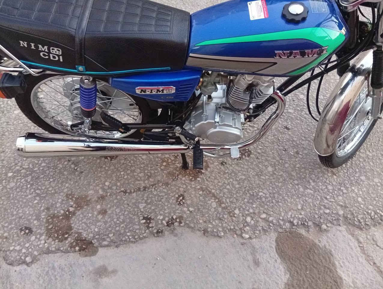 4 كير نامه موديل 27 جديده  سعر 650 او بيه مجال حي العامل المنطقة السابعه قرب مدرسه غرناطه


**إذا كنت صاحب هذا الإعلان وتريد حذفه لأي سبب، رجاءا أرسل رسالة إلى الدعم الفني**