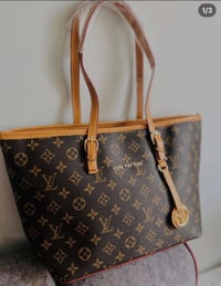 قطعة أخيرة • توصيل • اكسسوار شخصي