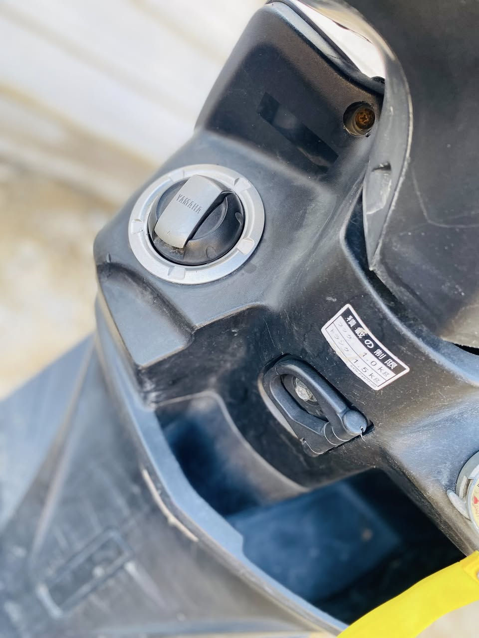 السلام عليكم سكنس شمعه ياباني قبق نفخ دراجه أخت الرمبه جيب فيتر وتعال افحص وين ميعجبك وديها قفل 1400دينار ما ينزل من سعرها لا اتخابرني ولا تعاملني رجاءن اتفيدك انتصل عنواني بغداد المشتل ***********
