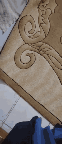 للبيع زوليه ومداد2صناعة تركي كلش نظاف الزوليه 3في4 والمداد 4متر الوحده السعر كلهن  90وبيهن مجال قليل تواصل خاص أو أتصل على ***********
