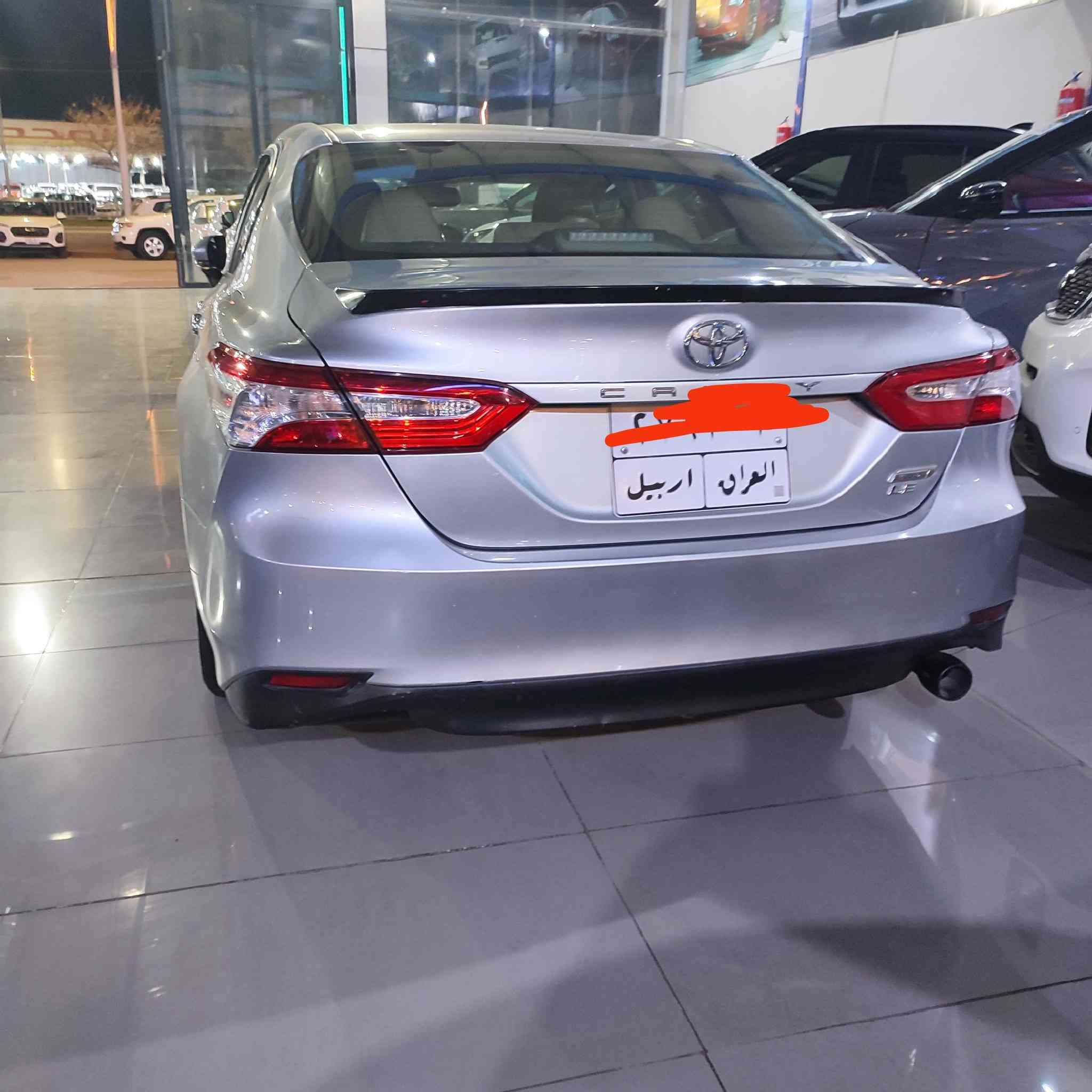 كامري 18 ال اي بلص فول فقط بدون سلايت داخل كلين فقط بيه بارد مكانات  داخل بيجي للبيع والمراوس ***********
