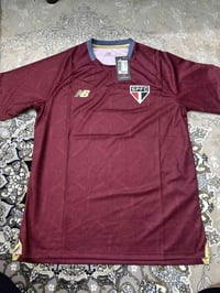 اكس لارج • توصيل • ملابس