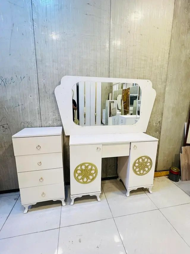 غرفة. تركي.  مودرن ثقيل. لون مميز. ١٠قطع. كوالتي. عالي ٨٥٠بس. واصل. كول مناطق بغداد


**إذا كنت صاحب هذا الإعلان وتريد حذفه لأي سبب، رجاءا أرسل رسالة إلى الدعم الفني**