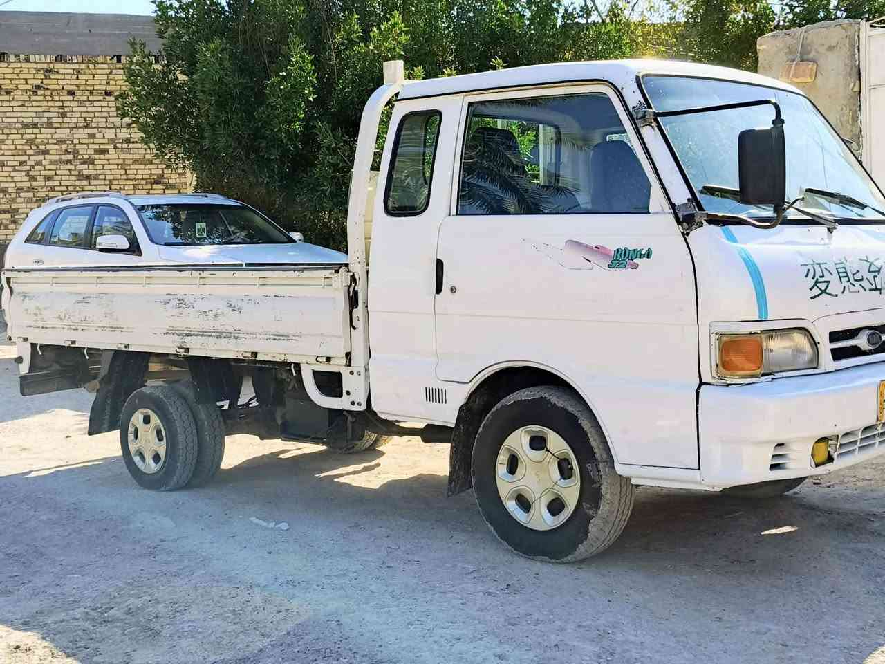 السلام عليكم كيا موديل 95 للبيع رقم بغداد سنويه لل 27 رقم شاص ما واضح مكاني مكان بابل يم الجامعه مال بابل***********
