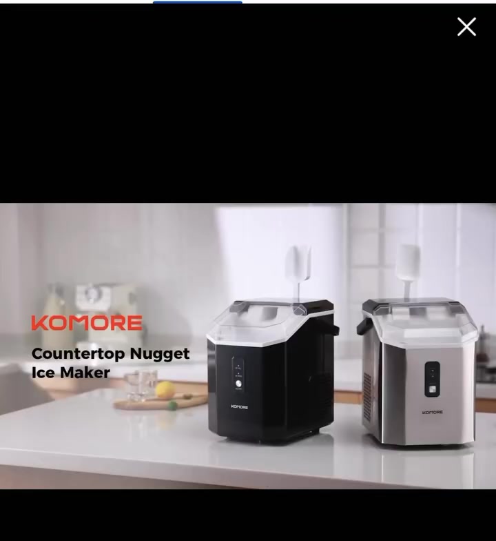 � ماكينة صنع مكعبات الثلج الصغيرة – لون أسود 🖤
استمتع بالثلج الطازج في أي وقت مع ماكينة عملية وأنيقة 😍
تنتج حتى 15 كجم يوميًا ⚡ وتبدأ بإعداد الثلج خلال 5 دقائق فقط ⏱️

✨ المميزات:
• إنتاج حتى 15 كجم يوميًا 🧊
• جاهزة خلال 5 دقائق ⚡
• تصميم محمول مع مقبض 🧳
• تحتوي على مغرفة وسلة ثلج 🍨
• خاصية التنظيف الذاتي 🧼
• غطاء علوي قابل للإزالة 🔓
• مناسبة للمنزل 🏠 والمكتب 🏢 والحفلات 🎉
• لون أسود أنيق 🖤

🔥 مثالية لـ:
المشروبات الباردة 🥤، العصائر 🍹، الضيافة ☕، والجلسات


**إذا كنت صاحب هذا الإعلان وتريد حذفه لأي سبب، رجاءا أرسل رسالة إلى الدعم الفني**