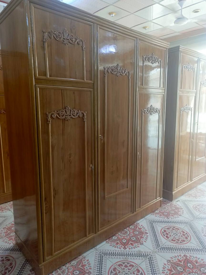 سلام عليكم كناتير ابو تلاثه جديد ما مستخدم تزكام توب داخل وخارج صاج موديل حديث العنوان ميسان حي العامل قرب صيدليه ومجمع الشاكرين رقم الهاتف ***********ابي واتساب يوجد انواع الكناتير عمارة, ميسان
