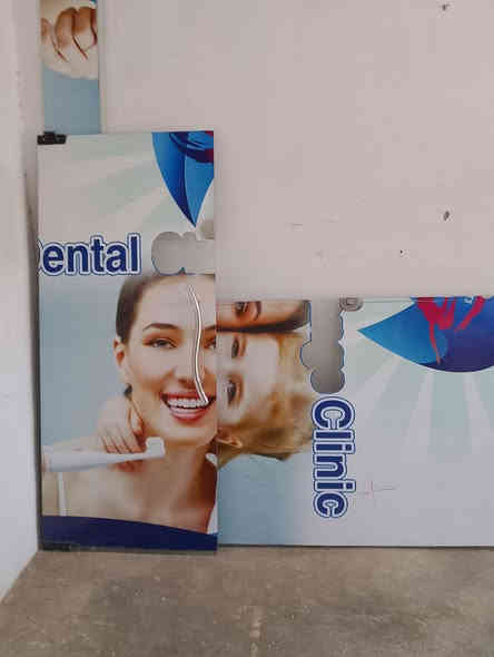 السلام عليكم جام خانه مال محل 10ملم جهازة للشد مع كافة  الملحقات من سكك وجك ويده باب أي عيب مابها. //القياسات عرض 3متر   ارتفاع 3 م جديد مامستخدم ***********%%
