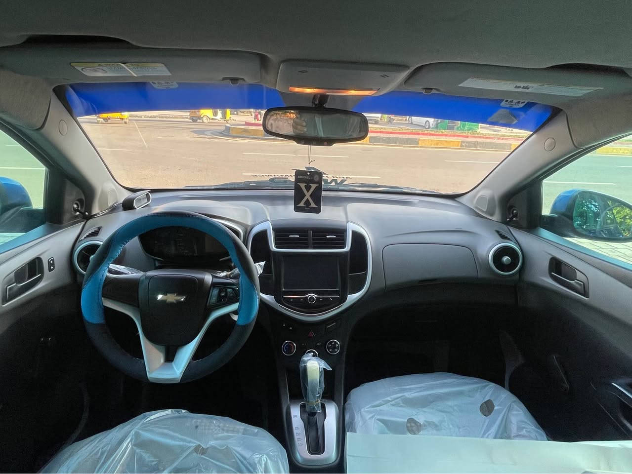 للبيع افيو سونك محرك١٨٠٠ المرغوب كير اوتماتيك رقم بغداد موديل٢٠١٧ وارد أمريكي بيها قطعتين صبغ فقط بدون دواخل مواصفاتها ويل كب سبورت بلادي تحكم ستيرن كروز سرعه صندوق بصمه شاشه بلادي كامره دواره إشاره ترحيب السياره جدا نضيفه وعلى ايدي ادامه كامله مسويلها حته الجيك انجن طافي يعني اي عطل مابيها السعر77  مكانها بغداد متواجد واتس اب هذا رقمي *********** بغداد, العراق
