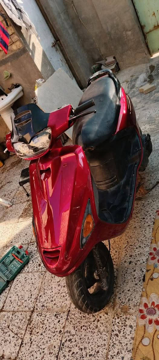 دراجة فراشه فحل نضيفهه وخير من الله دراجة كامله من كلشي كهربائيات كلها شغاله وبالحقيقة بعد احلا من الصور السعر 500 وبيها مجال الشراي بي خير ويتدلل يتصل عالرقم ***********
