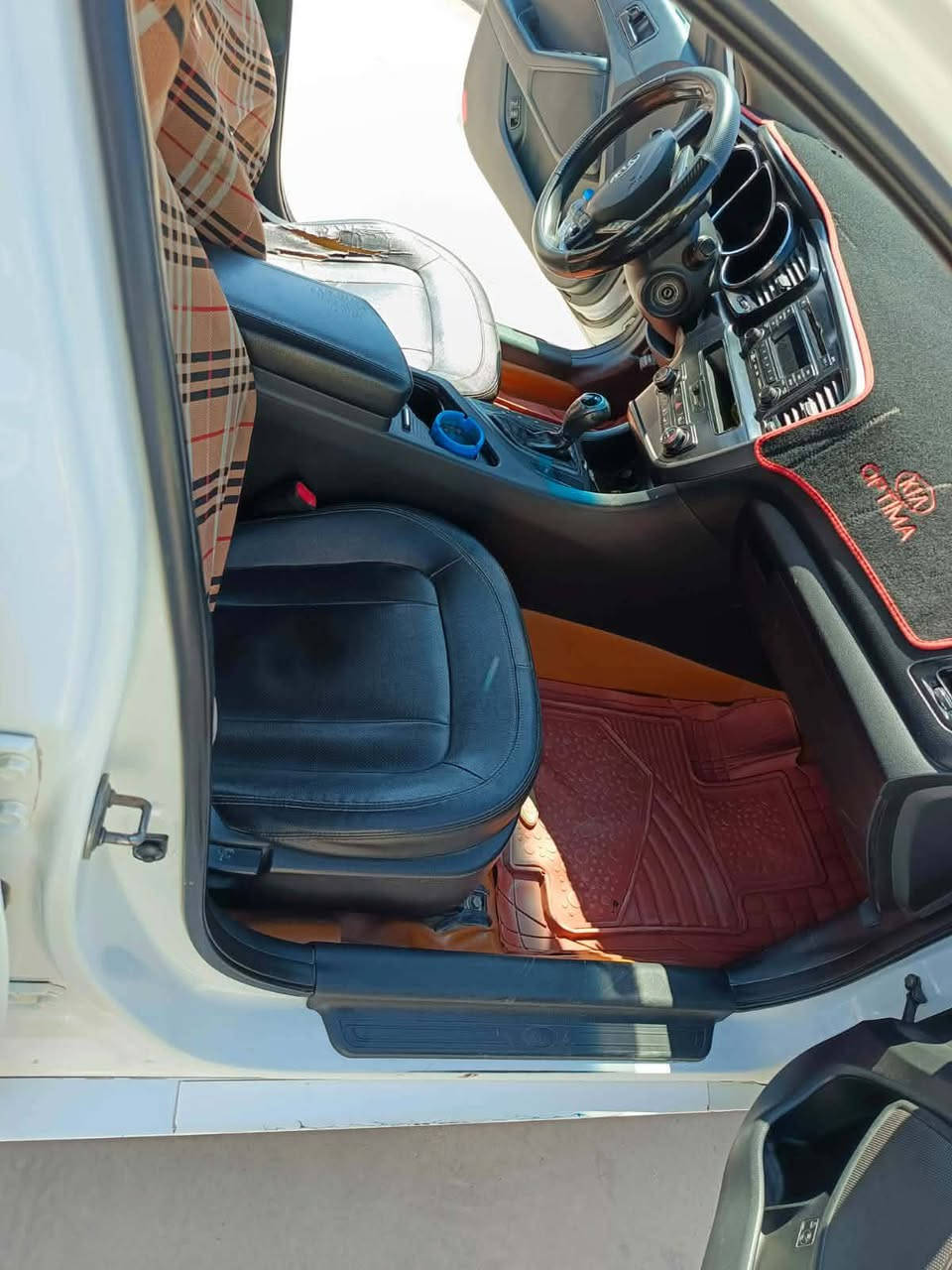 اوبتيما ٢٠١١ بدون حادث بدون صبغ السياره مال بيت السعر ١١٠ دفتر و١٠ ورقه بيها مجال للشراي *********** المكان فلوجه الكورنيش قرب جامع الكبير
