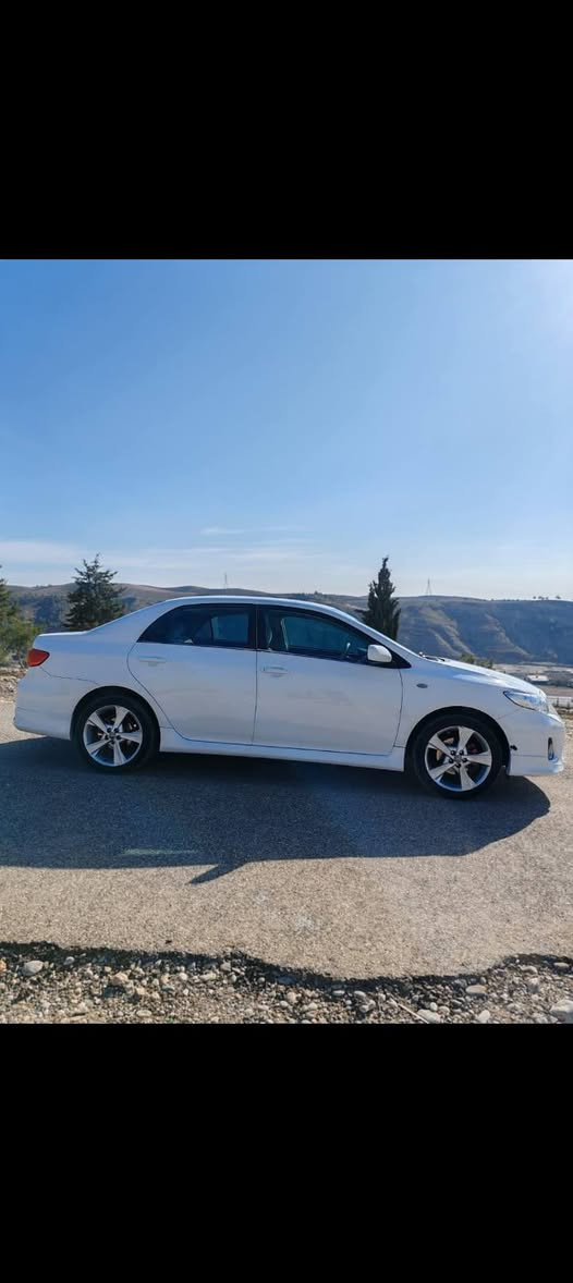 تویوتا کروڵا
مودیل 2009
هیچ لێدانی نیە بس کامل سبوخ کرایتەوە
گێرو مکینە بەشەرت
هی من نیه تلفۆن لۆ خاوەنی بکەن
***********
نرخ 110وەرقە
