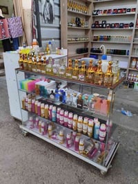 فاترينات للبيع • تواصل خاص • ديكور منزلي