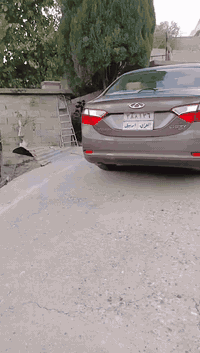 بەناوی خودای بەخشندەی میهرەبان

 شیری 2016   ڕەنگ باینجانی  
چوارتایەی خاوێن و تەبرید گەرمی و ساردی لە سەر سویچ 
گێڕ و مەکینەی بەشەرتی فیتەر 
  و نەکراوەتەوە   سێ پارچەی سبوغە 
سعری 59 گەڵاو معامەلە 
شوێن /چۆمان 
کۆڕەک واتس ئەپی لەسەرە
***********
