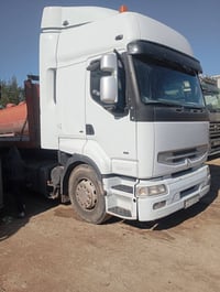 رينو • موديل 2000 • راس وعربانه